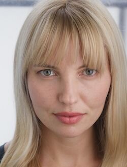 Слив Эвелина Обоза